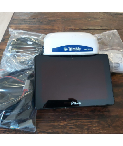 Trimble CNH GNSS Receiver NAV900 High accuracy RTK (CAN Stering)+display GFX750